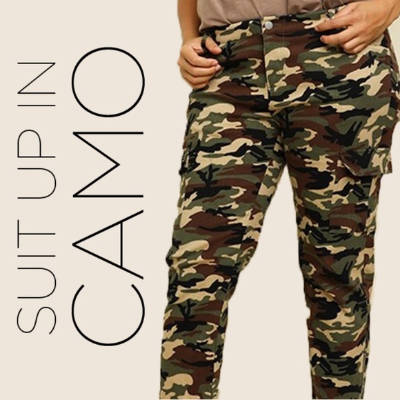 Camo Skinny Pants with Ankle Zippers - Picture 1 of 5